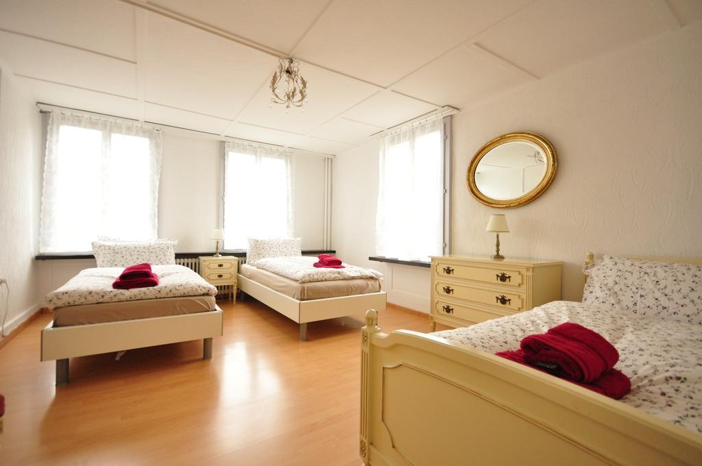 Townhouse II Sleeps 12 Guests Central Interlaken Exteriör bild