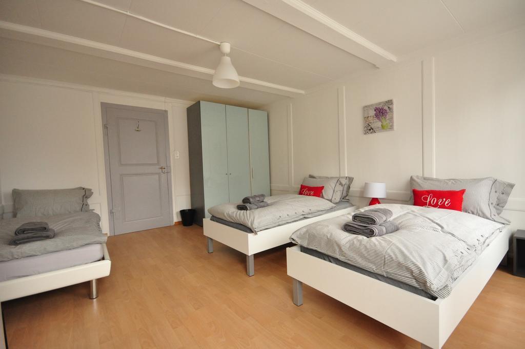 Townhouse II Sleeps 12 Guests Central Interlaken Exteriör bild