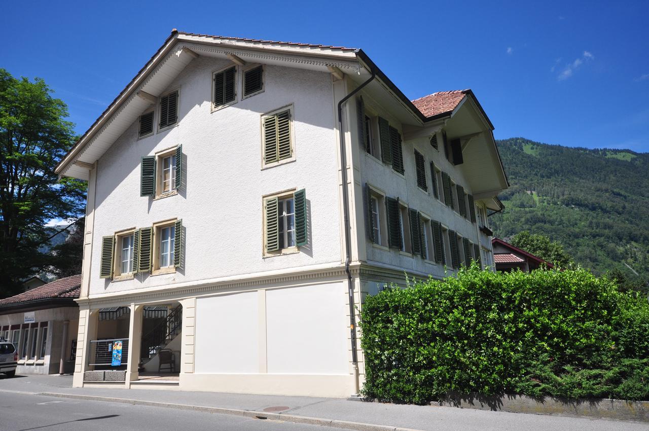 Townhouse II Sleeps 12 Guests Central Interlaken Exteriör bild