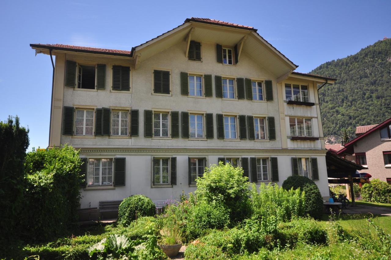 Townhouse II Sleeps 12 Guests Central Interlaken Exteriör bild