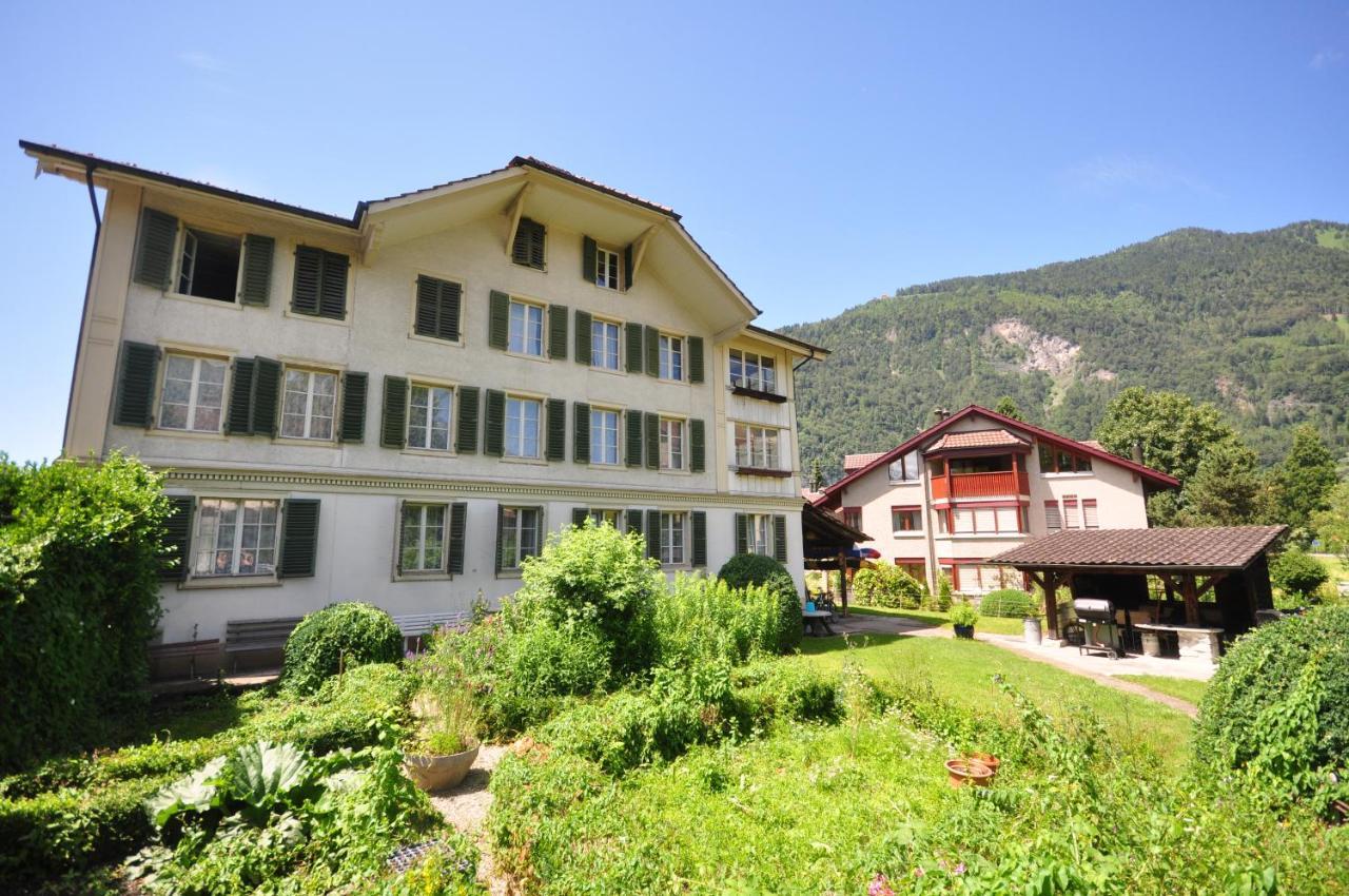 Townhouse II Sleeps 12 Guests Central Interlaken Exteriör bild